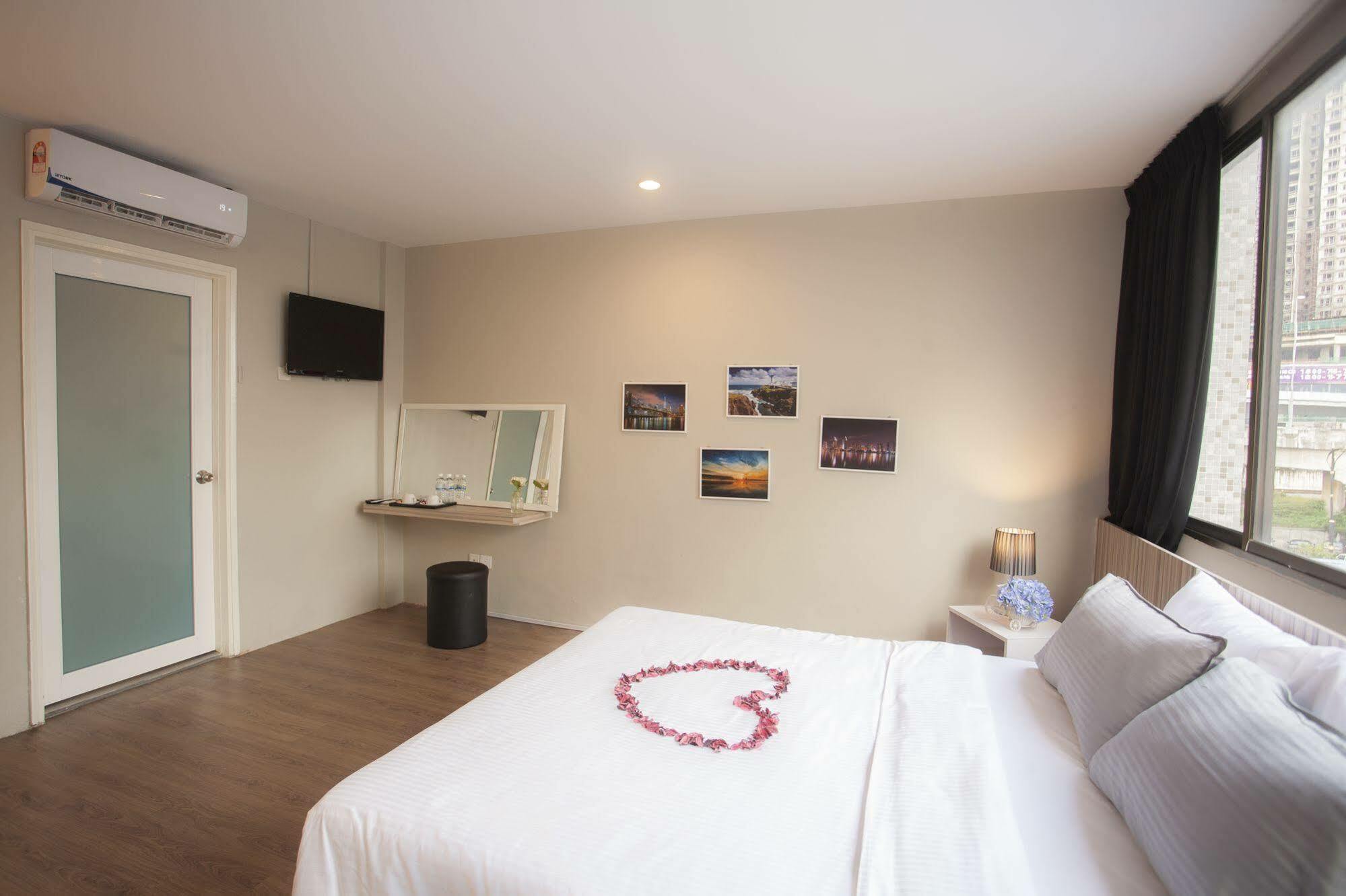 New Boutique Hotel Τζόχορ Μπάχρου Εξωτερικό φωτογραφία