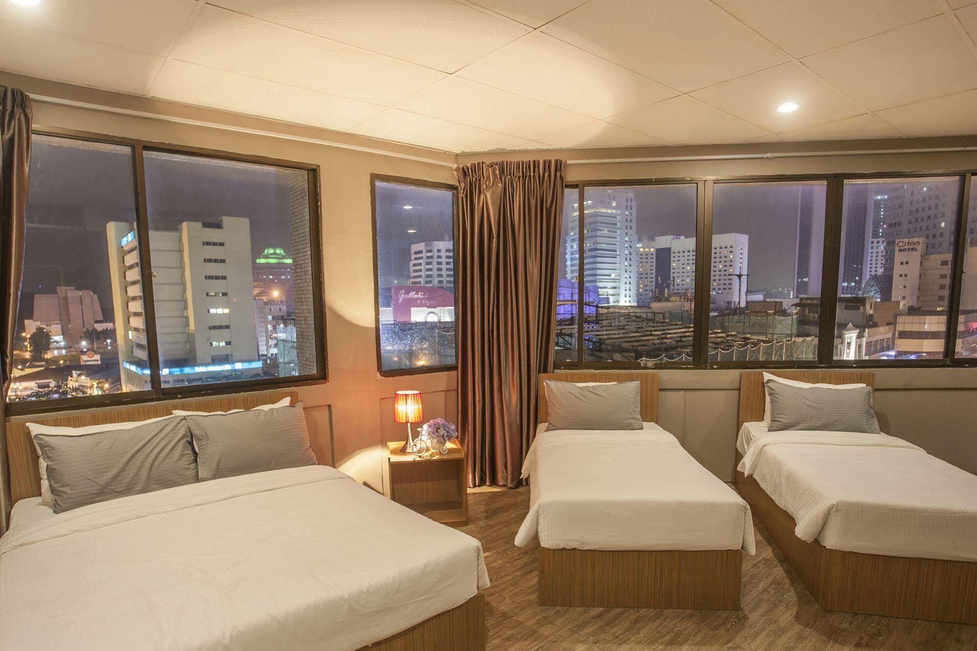 New Boutique Hotel Τζόχορ Μπάχρου Εξωτερικό φωτογραφία