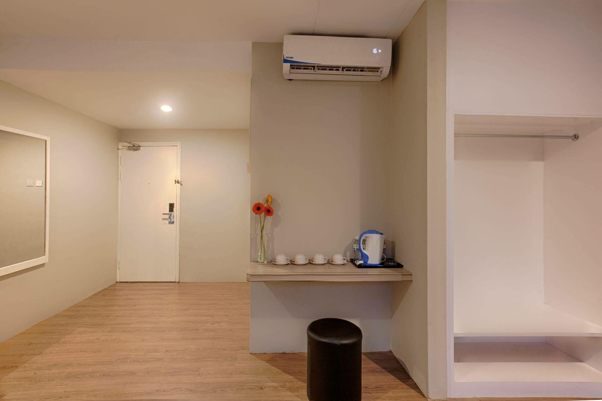 New Boutique Hotel Τζόχορ Μπάχρου Εξωτερικό φωτογραφία