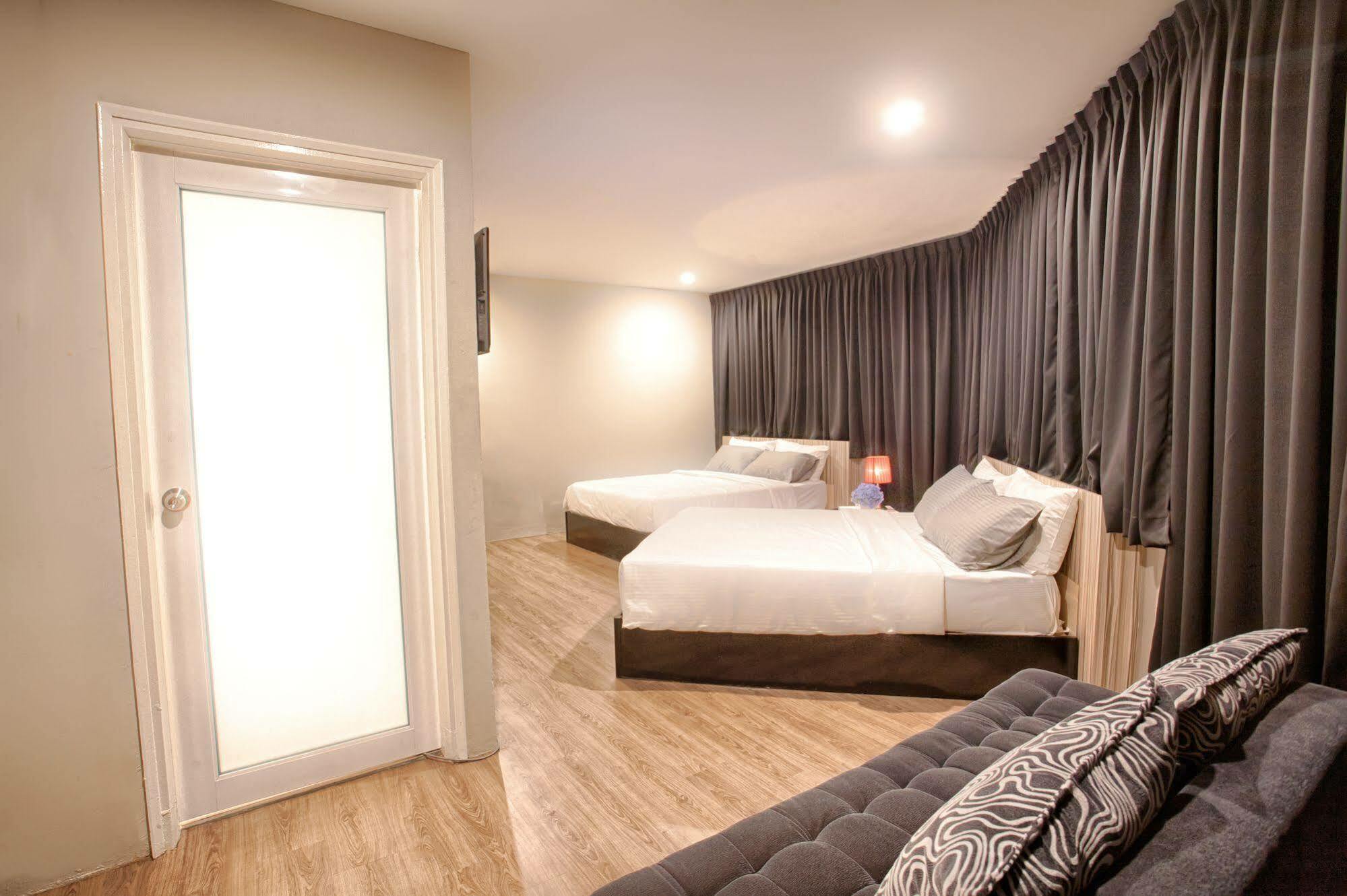New Boutique Hotel Τζόχορ Μπάχρου Εξωτερικό φωτογραφία